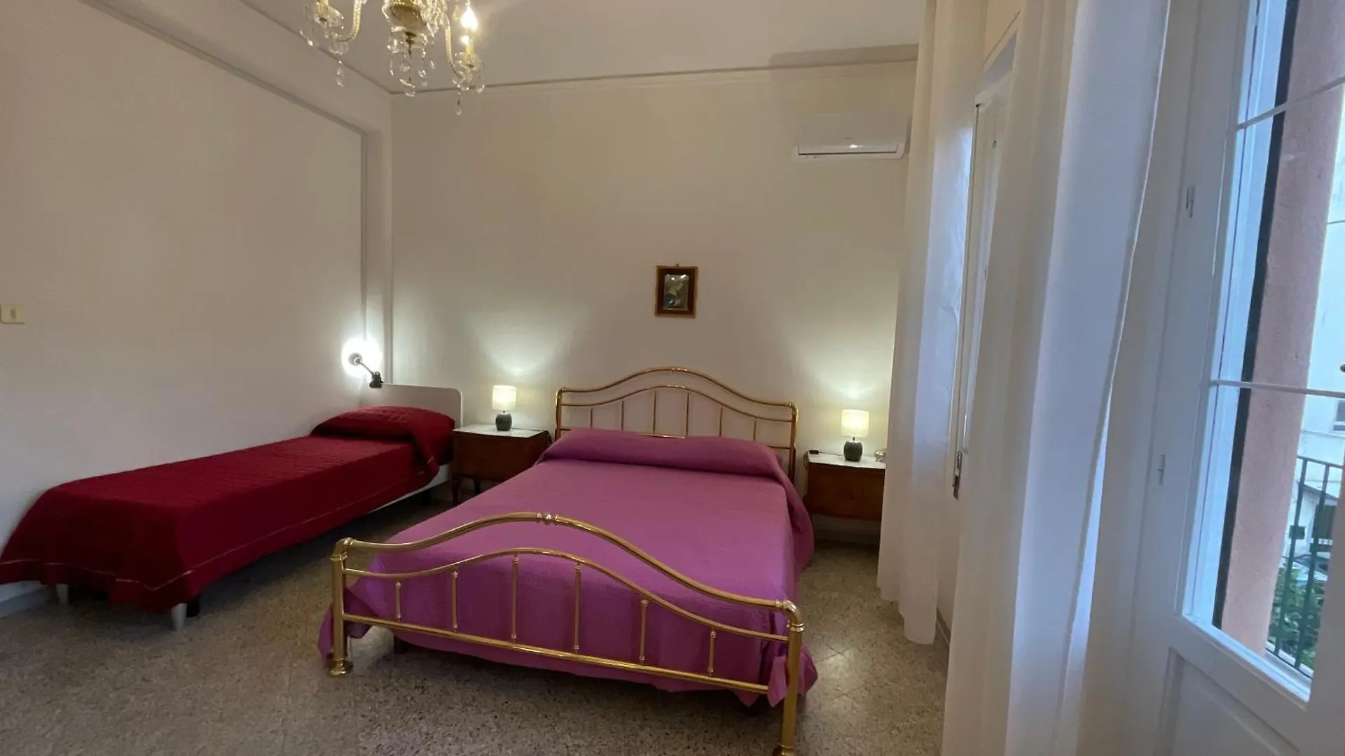 Pretty Holiday House Palermo